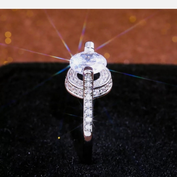 New 925 Wedding Ring Round Cut White sapphire - Picture 3 of 6